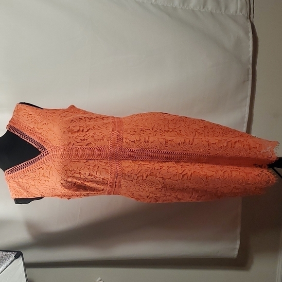 LACE SHEATH Orange Dress V neckline Size 14 - Picture 11 of 14